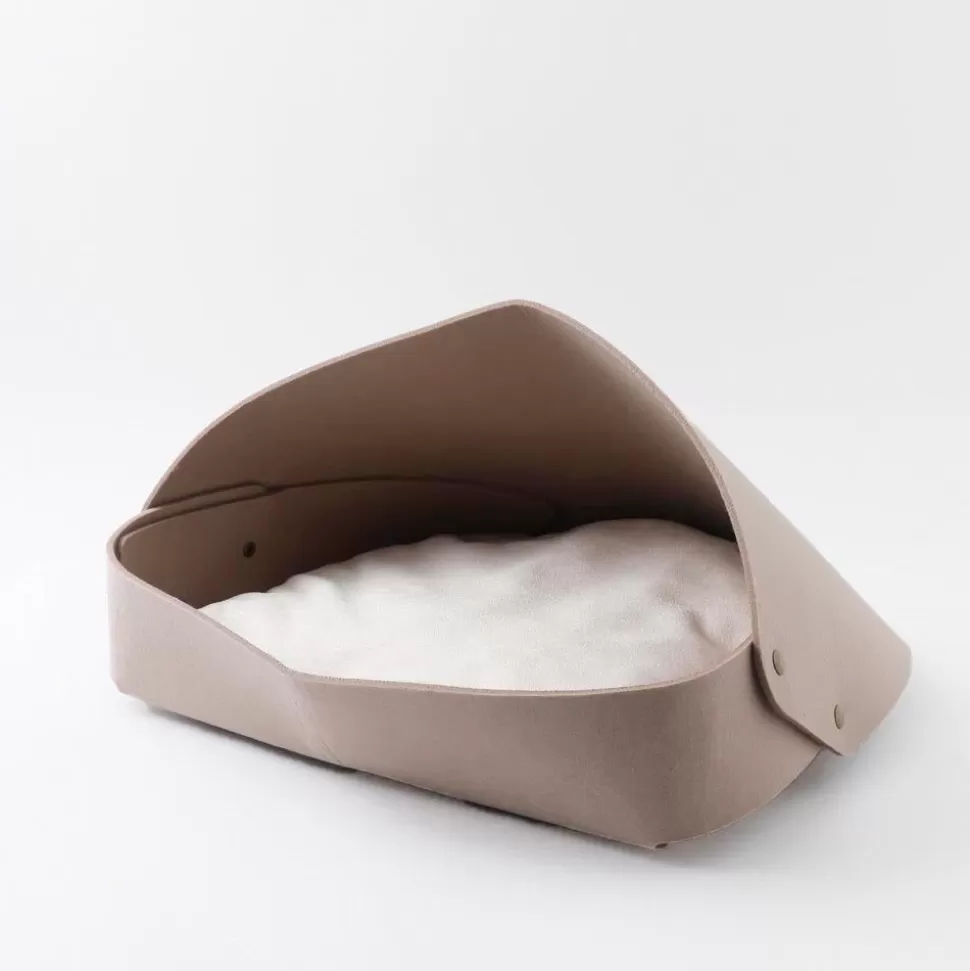 Interior*MonCheri Cushion Felt Bed