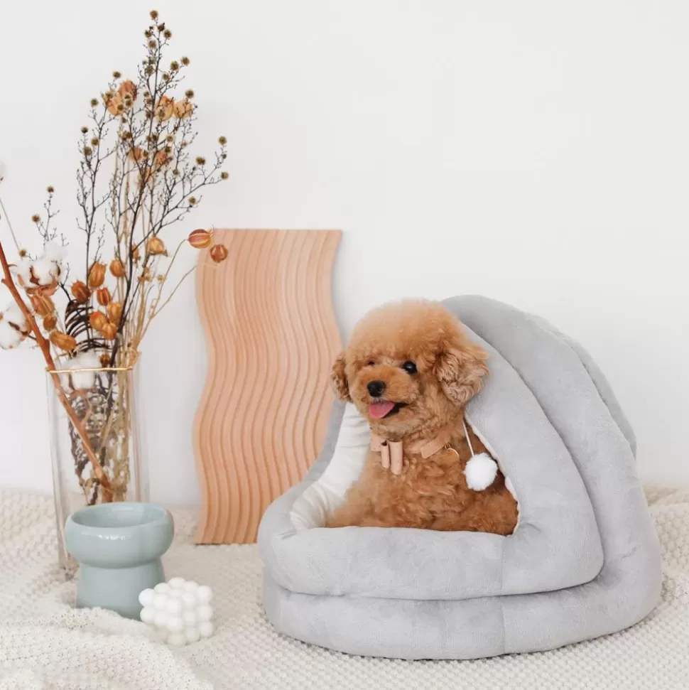 Interior*MonCheri Semi Crazd Bed With Pom Pom Gray